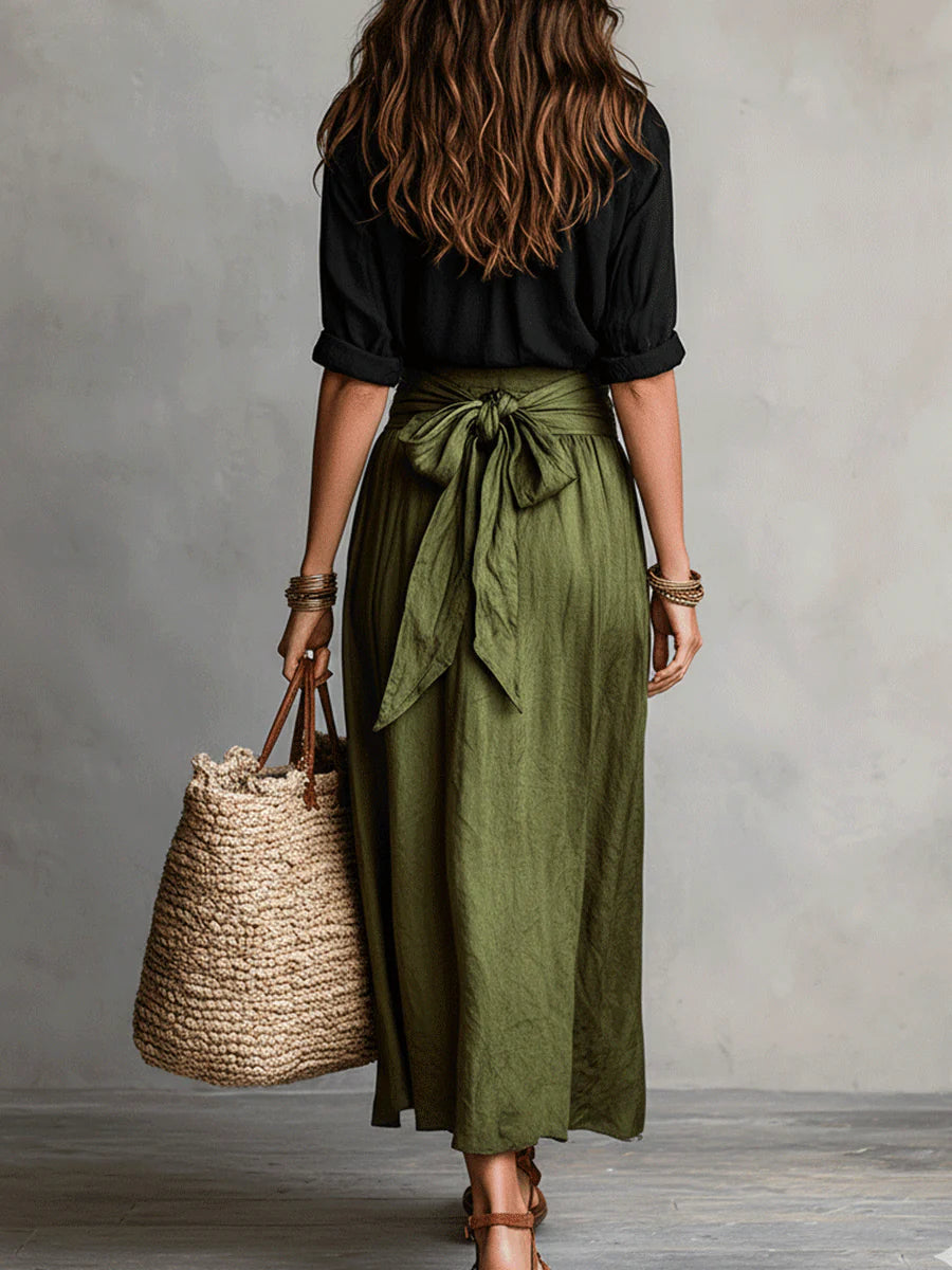 RIVER | Conjunto de Dos Piezas: Camisa Negra y Falda Midi Verde Oliva