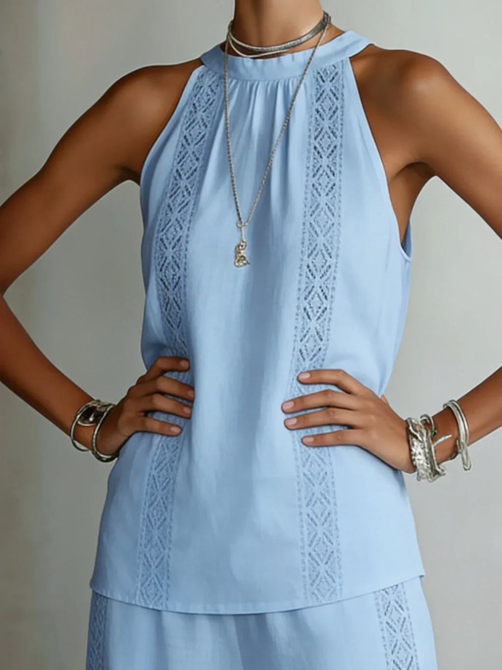 Elara Bilbao | Conjunto Elegante con Tirantes Camilla